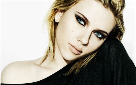 wallpaper scarlett johansson|[1000+] Scarlett Johansson Wallpapers